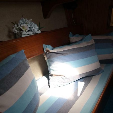 Yacht Suite Marina Di Grosseto Exterior foto